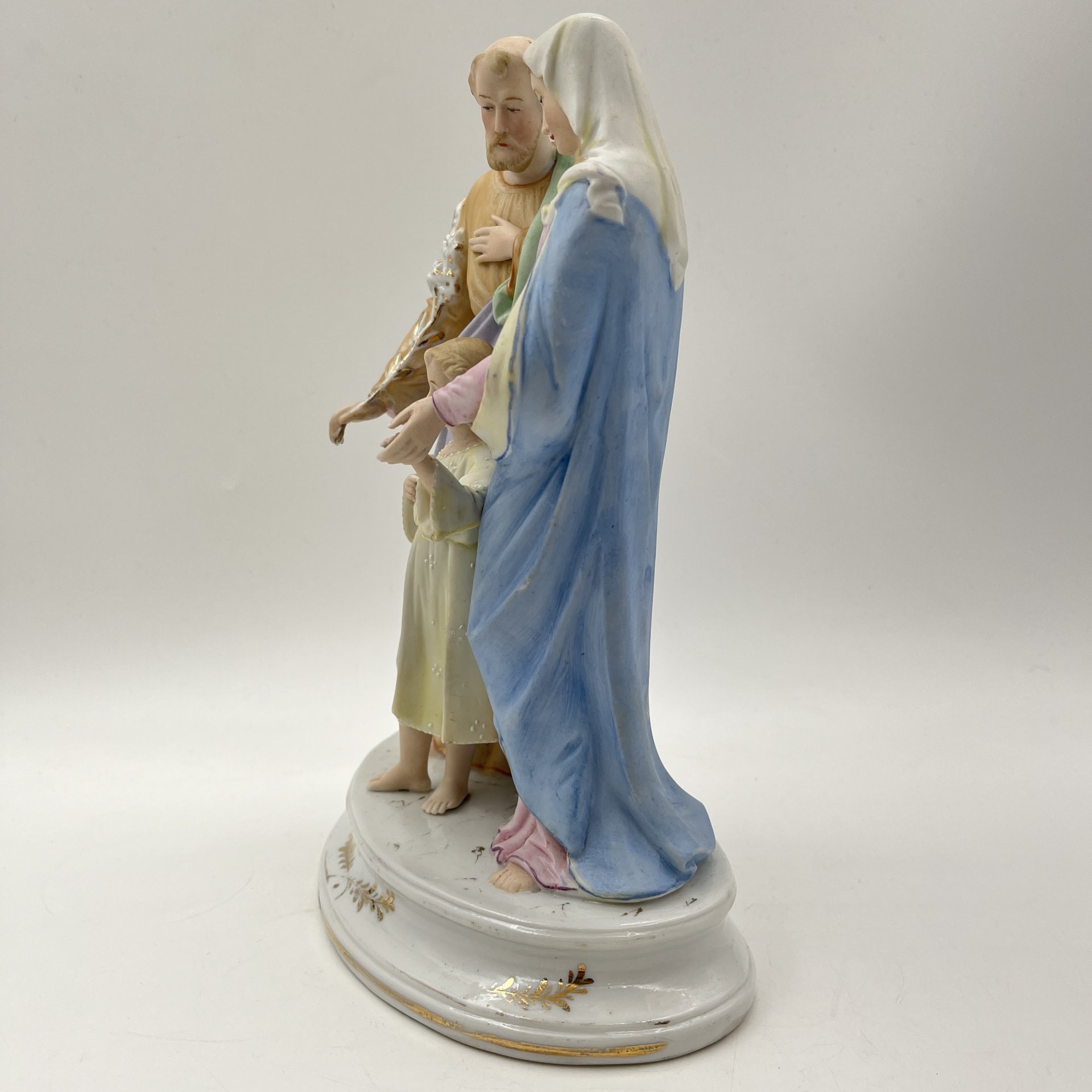 Статуэтка "Святое семейство", фарфор, роспись, золочение, Европа, 1970-1980 гг.