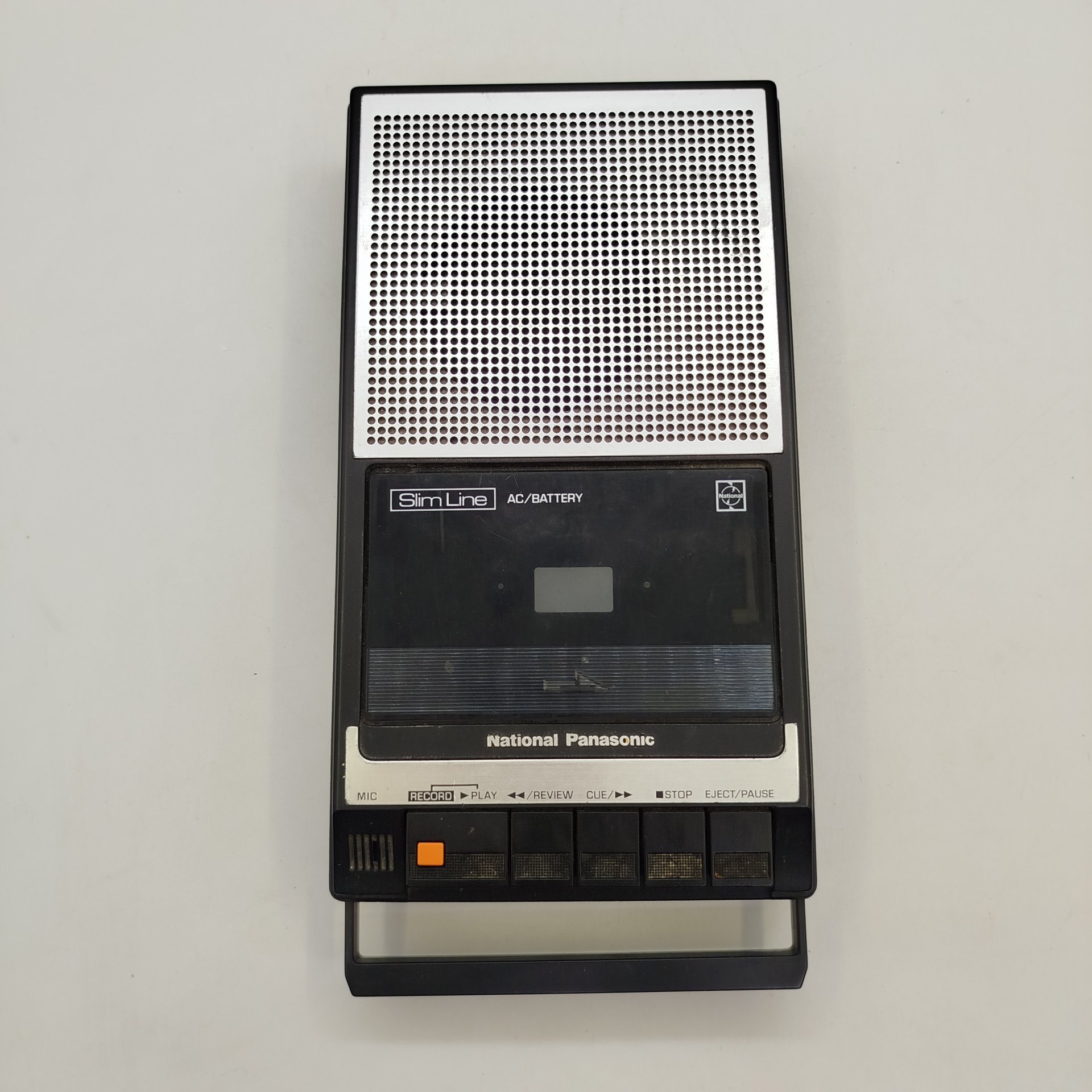 Магнитофон National Panasonic Slim Line RQ-2734