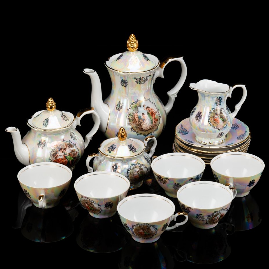Сервиз чайно-кофейный "Мадонна" на 6 персон (16 предметов), фарфор, деколь, люстр, золочение, Kahla, ГДР, 1967-1987 гг.