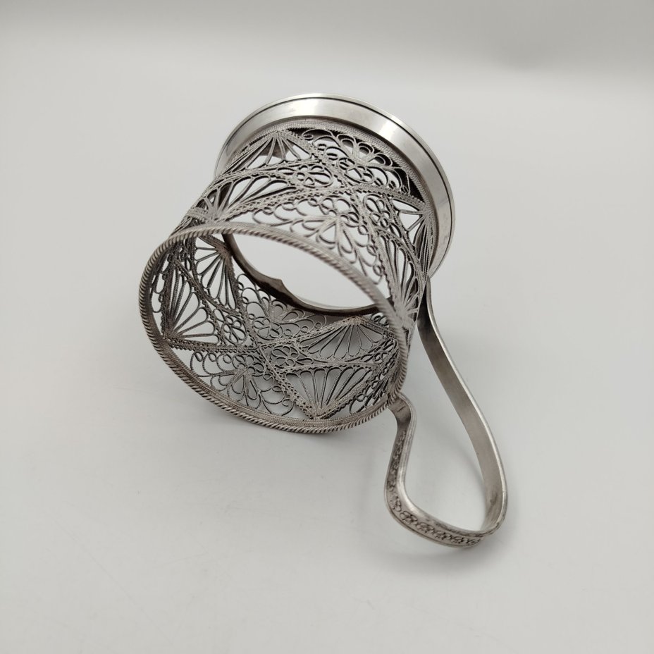 Подстаканник, выполненный в технике ажурной скани, мельхиор (медь-никель), Мстерская художественная фабрика  «Ювелир», Мстерская художественная фабрика  «Ювелир»