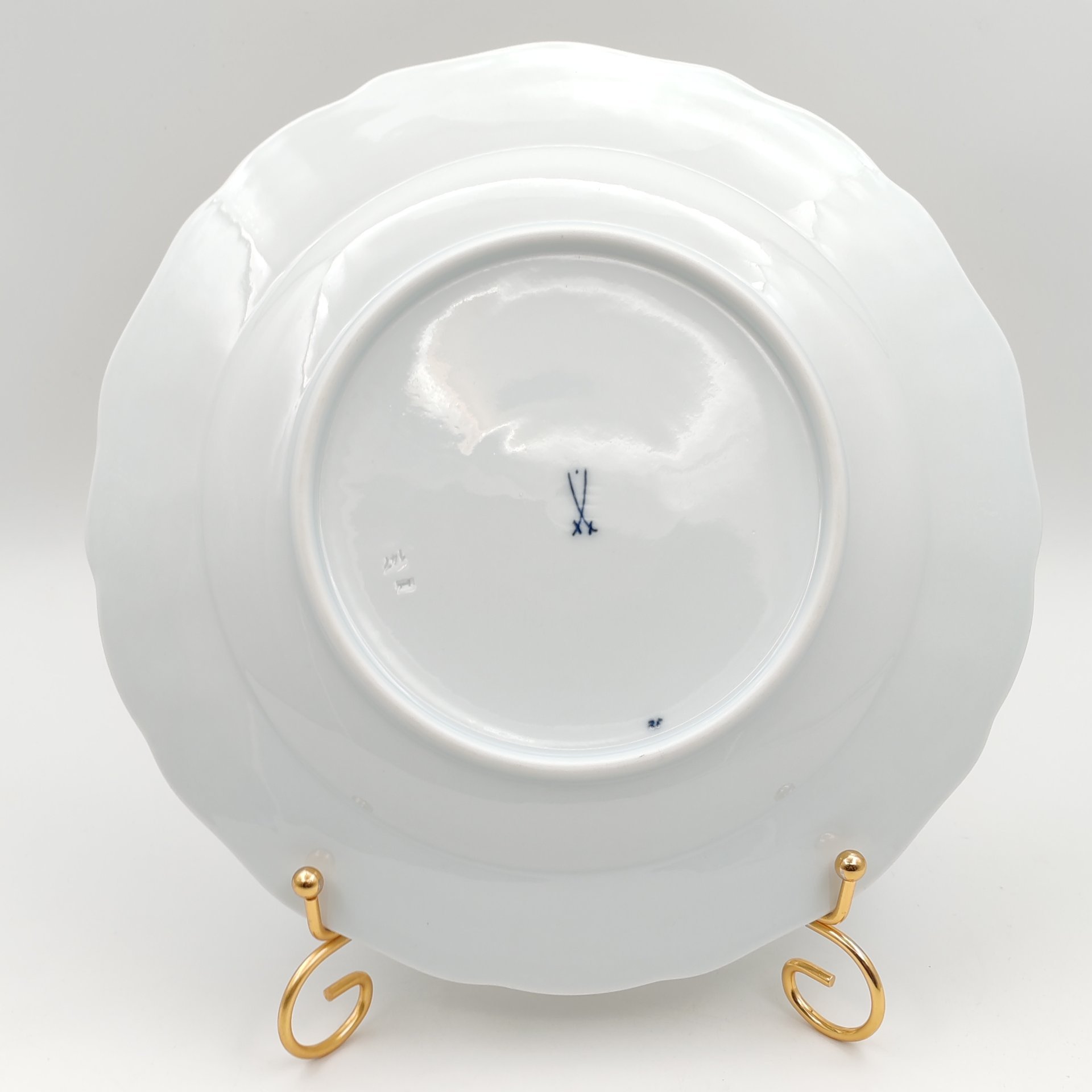 Тарелка обеденная "Виноградные листья", фарфор, роспись, Meissen (Мейсенский фарфор), Германия, 1924-1934 гг., Meissen (Мейсенский фарфор)