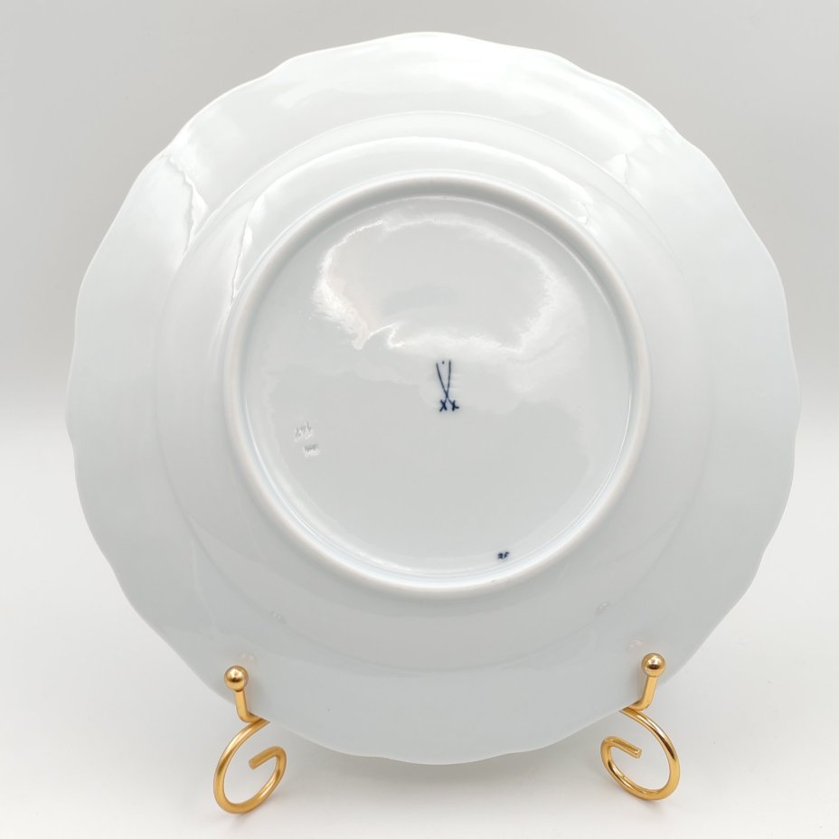 Тарелка обеденная "Виноградные листья", фарфор, роспись, Meissen (Мейсенский фарфор), Германия, 1924-1934 гг., Meissen (Мейсенский фарфор)