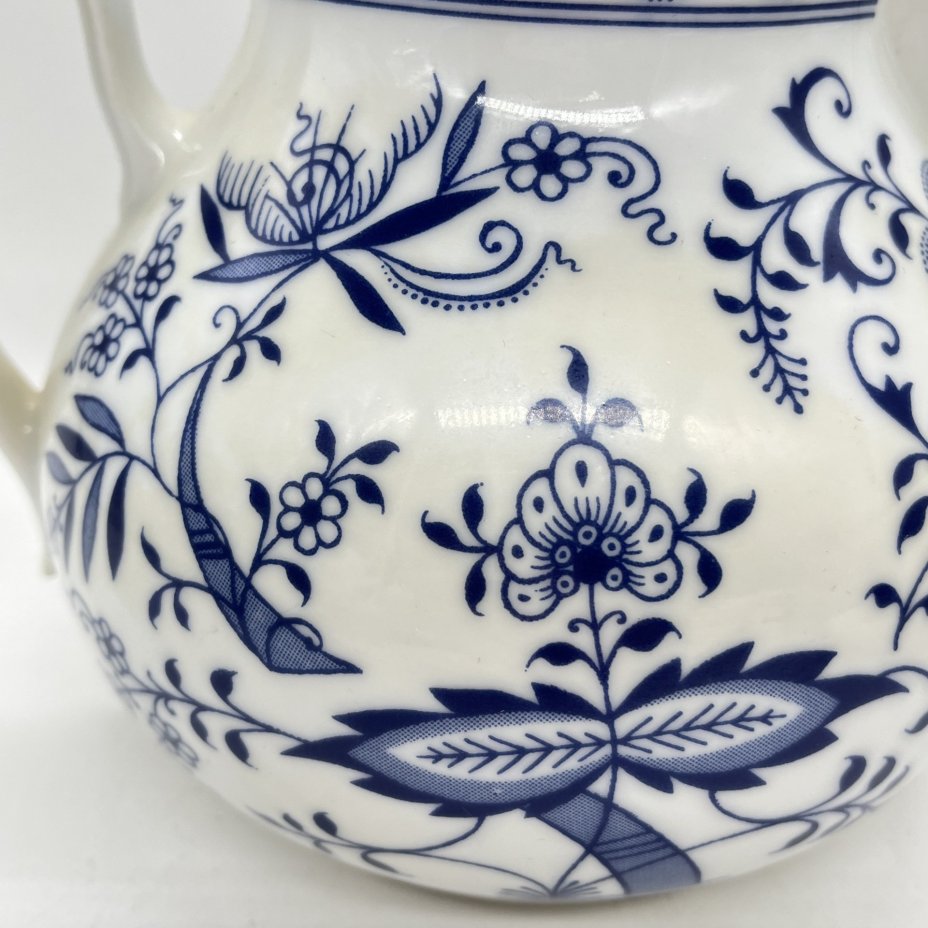 Чайник заварочный с луковым узором, фарфор, деколь, Bohemia (Neurohlau), Чехословакия, 1960-1990 гг.