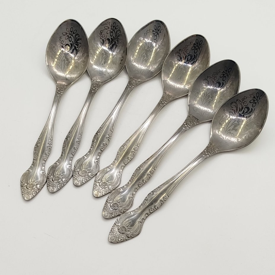 Набор из 6 столовых ложек, украшенных растительным декором, нержавеющая сталь, Павловский завод художественных металлоизделий им. С.М. Кирова