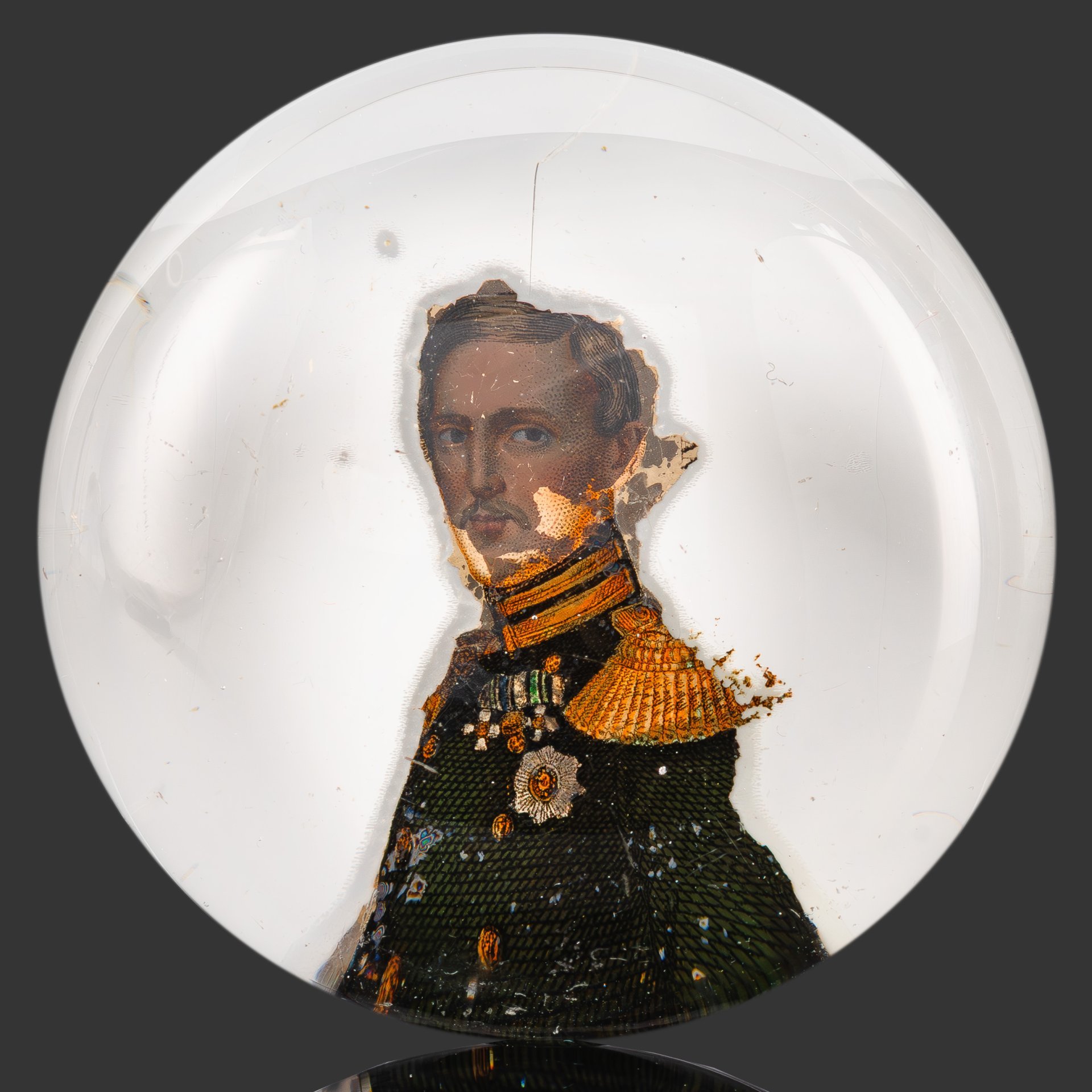 Пресс-папье с портретом Великого князя Константина Николаевича (копия литографии 1854 года)