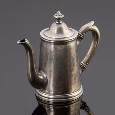 Кофейник миниатюрный с монограммой "J.D", Arthur Krupp