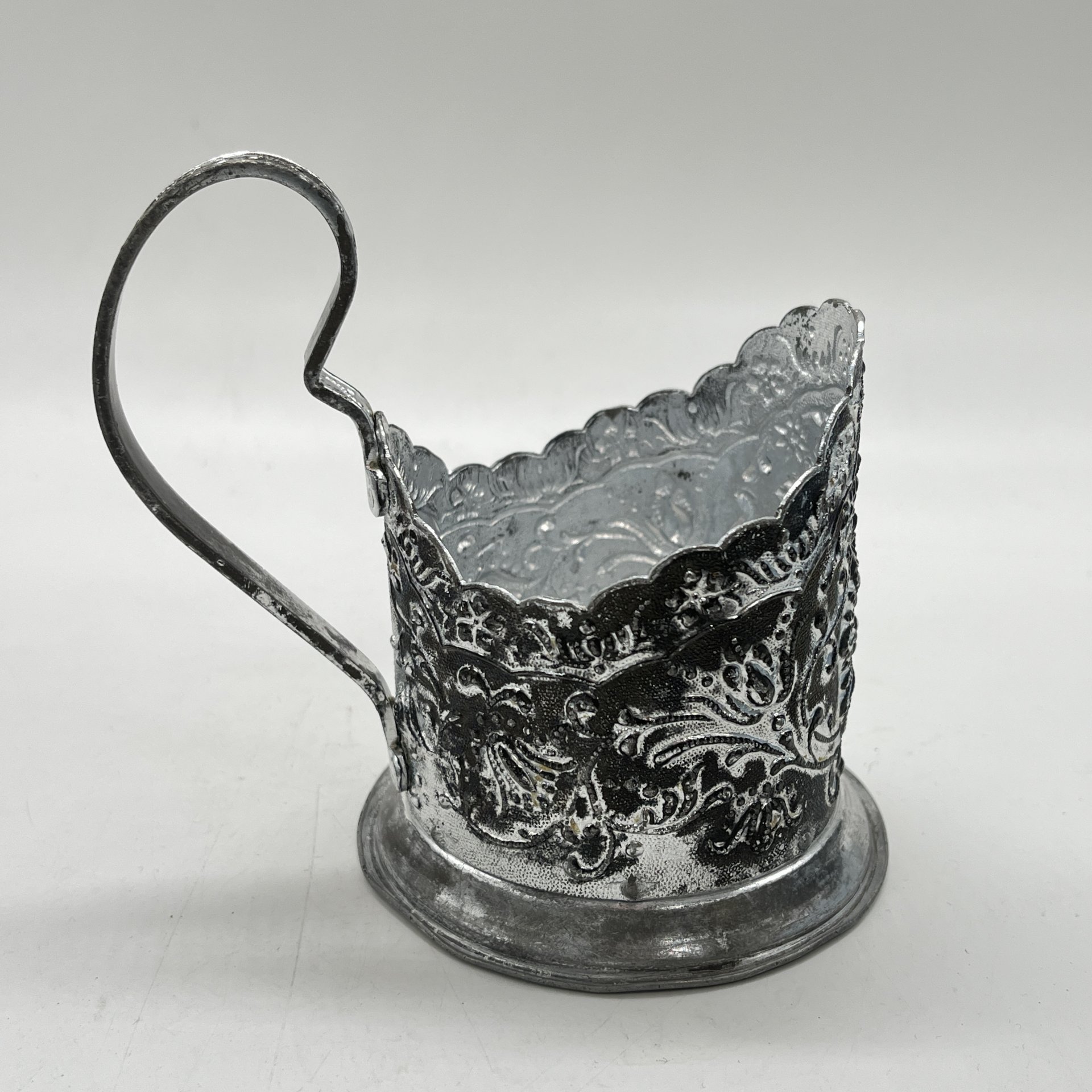 Подстаканник "Цветок", металл, Ленэмальер (Ленинградский эмальер), СССР, 1950-1975 гг.