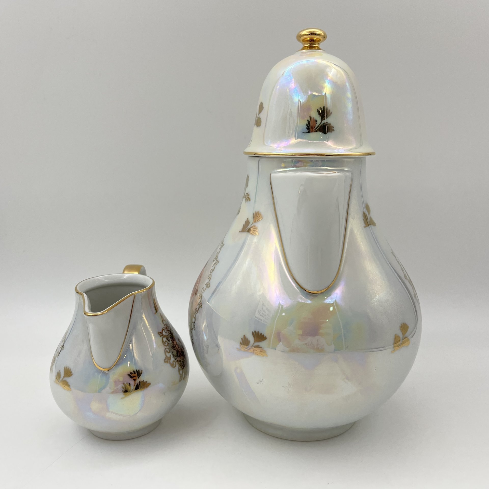 Кофейник и сливочник "Мадонна"