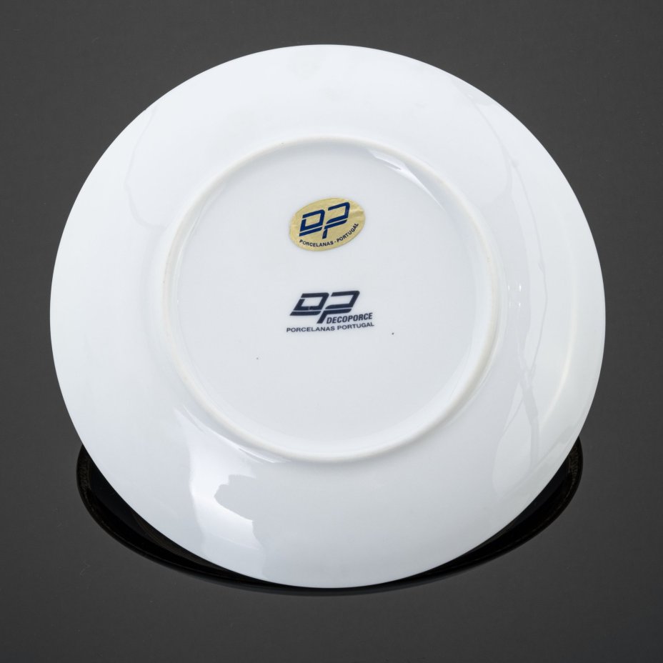Тарелка декоративная с изображением парусника, Decoporce