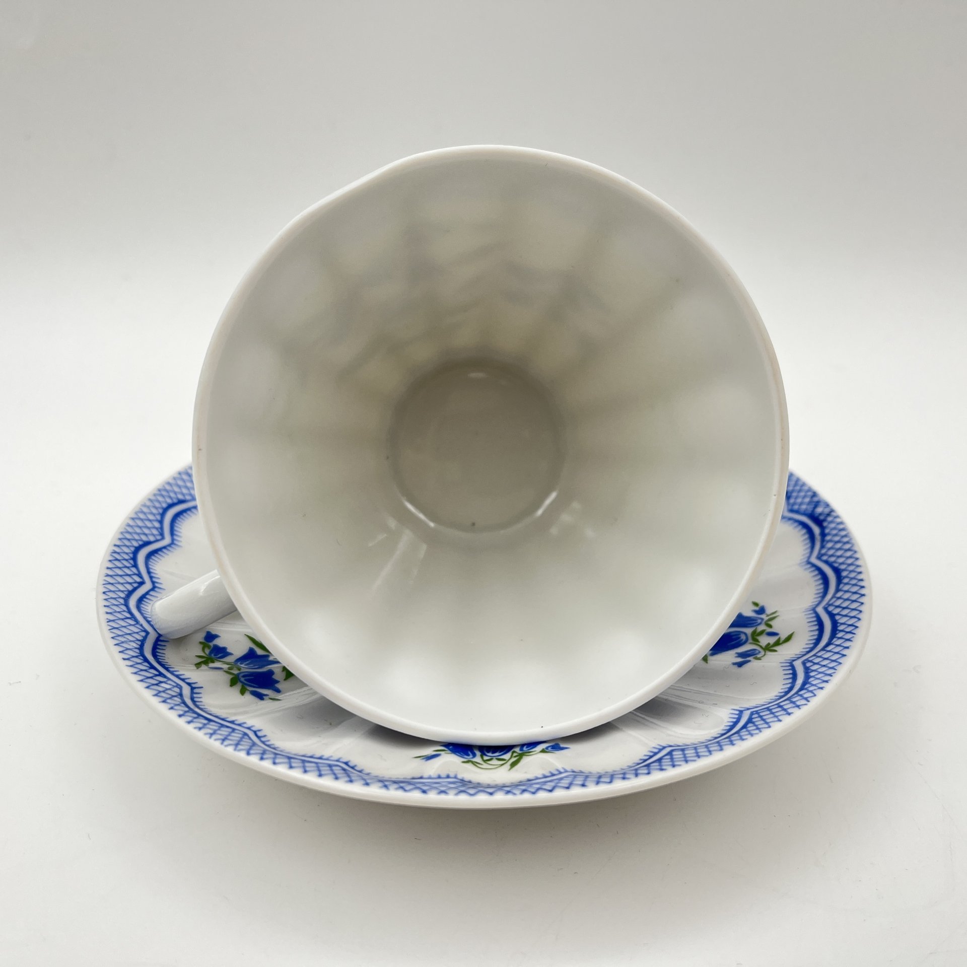 Пара чайная "Колокольчики", форма "Лучистая"