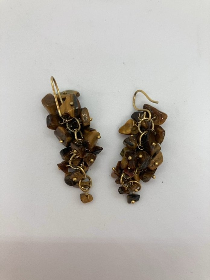 Набор из винтажных бус и сережек