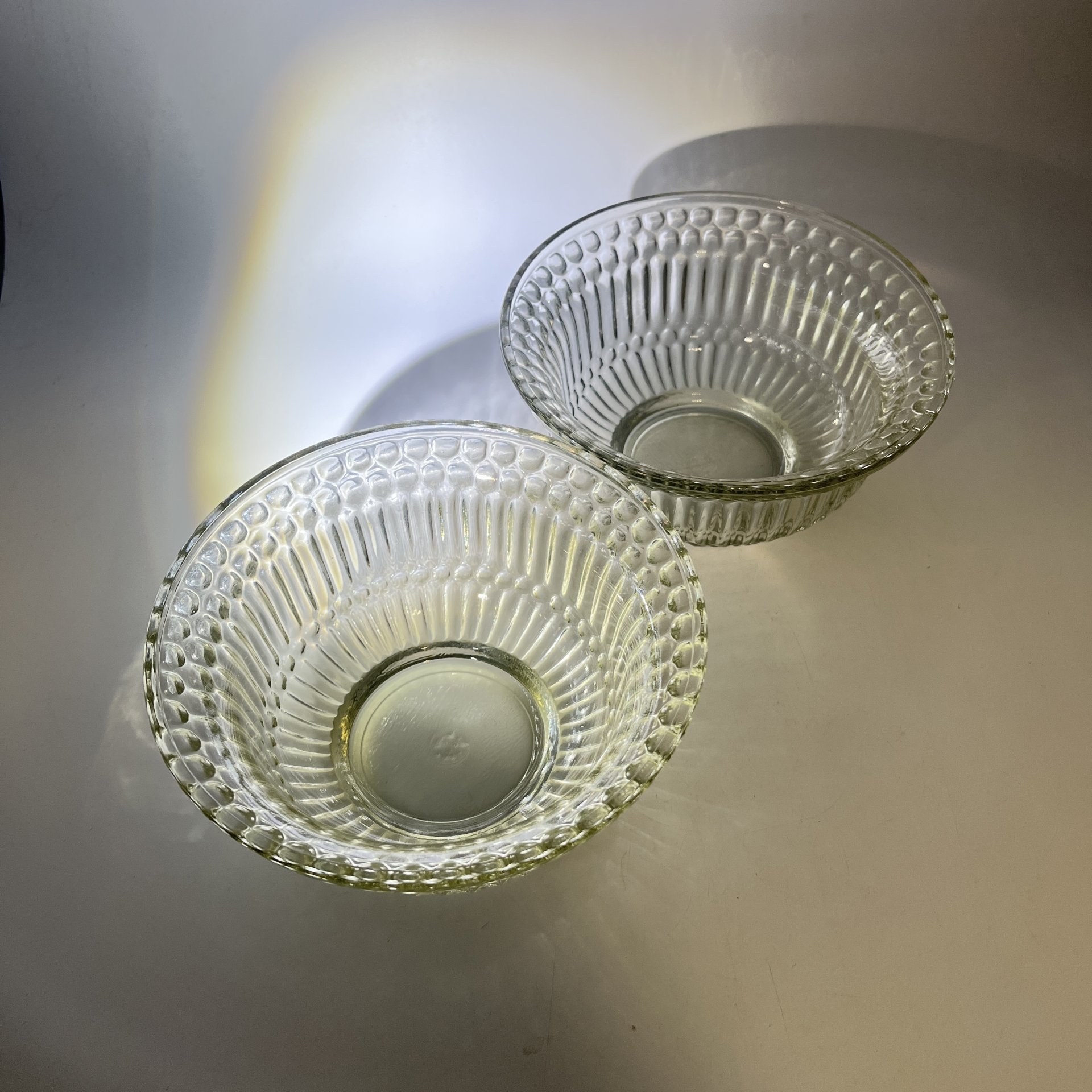 Набор из 2 вазочек с геометрическим декором