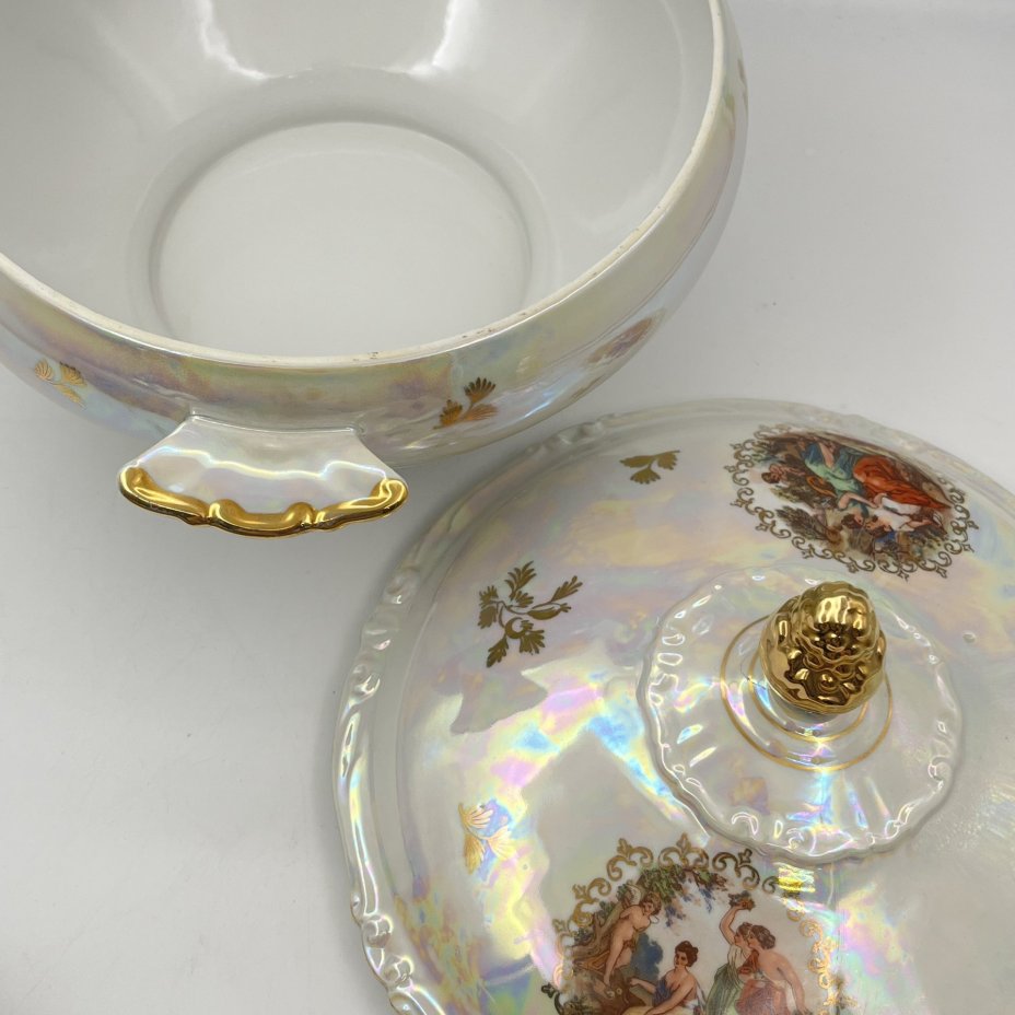 Супница "Мадонна", фарфор, деколь, люстр, золочение, Kahla, ГДР, 1960-1980 гг.