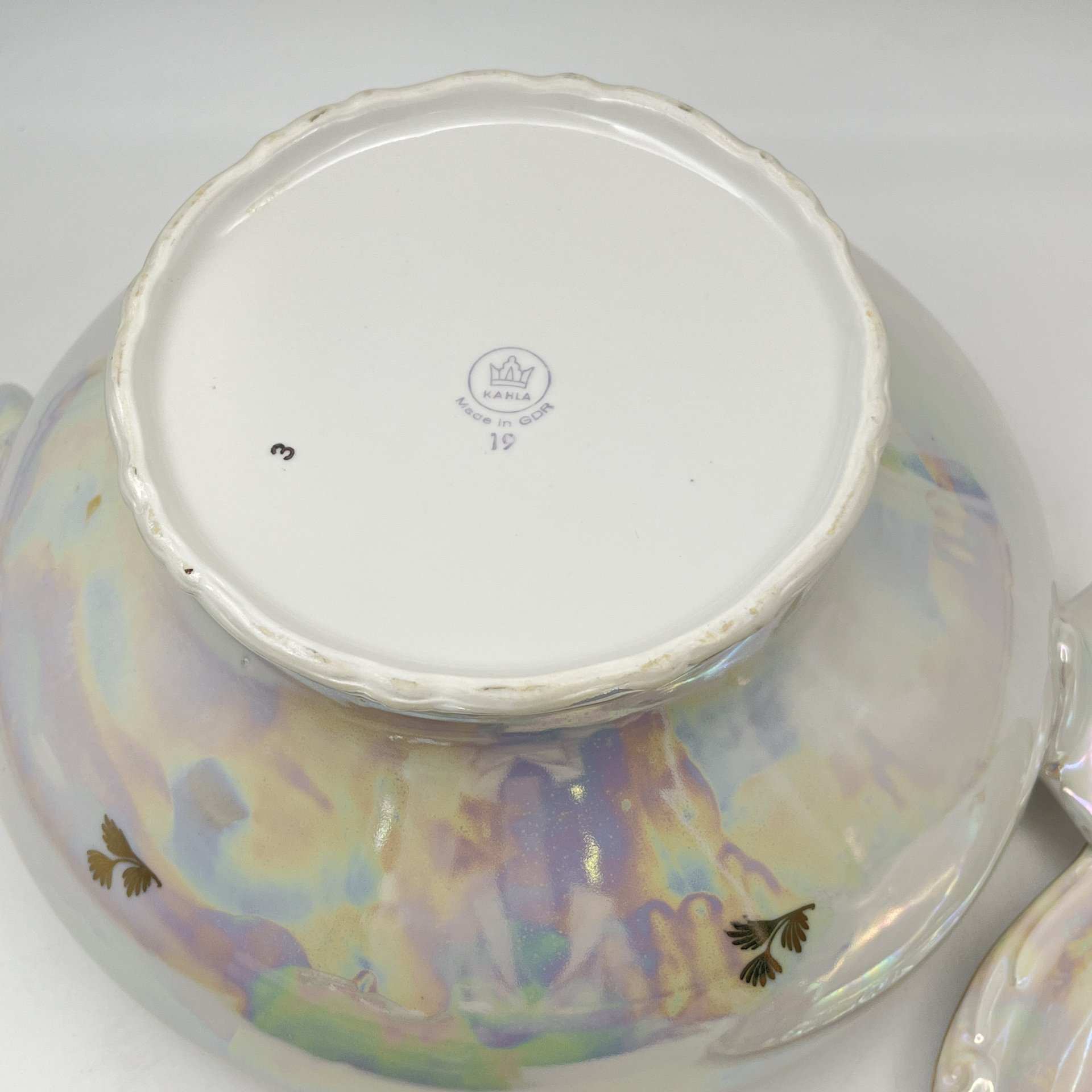 Супница "Мадонна", фарфор, деколь, люстр, золочение, Kahla, ГДР, 1960-1980 гг.