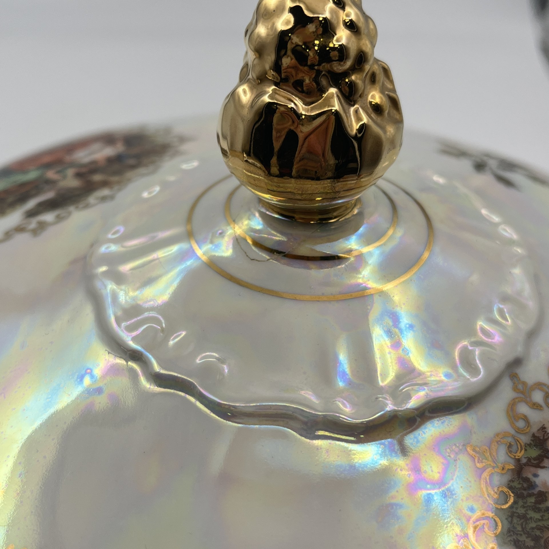 Супница "Мадонна", фарфор, деколь, люстр, золочение, Kahla, ГДР, 1960-1980 гг.