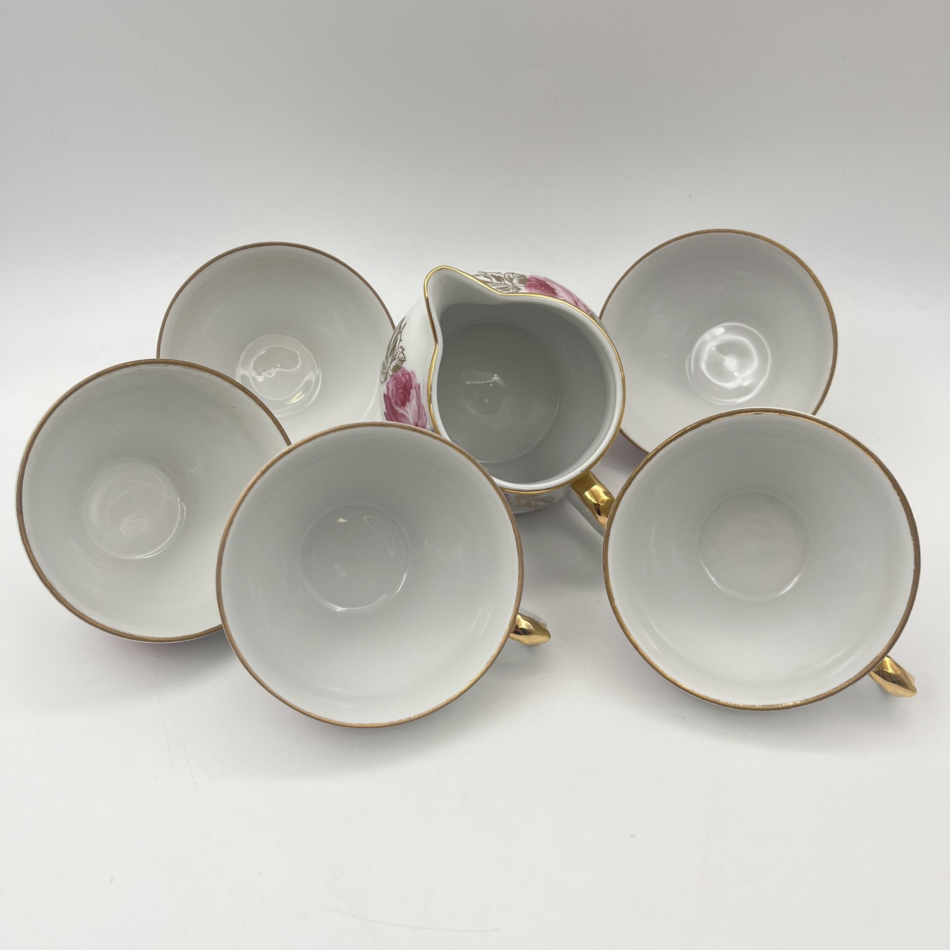Сервиз чайный с цветочным декором на 5 персон (24 предмета), фарфор, крытье, люстр, деколь, золочение, Spezial Eisenberg Porzellan (SEP), ГДР, 1973-1976 гг.