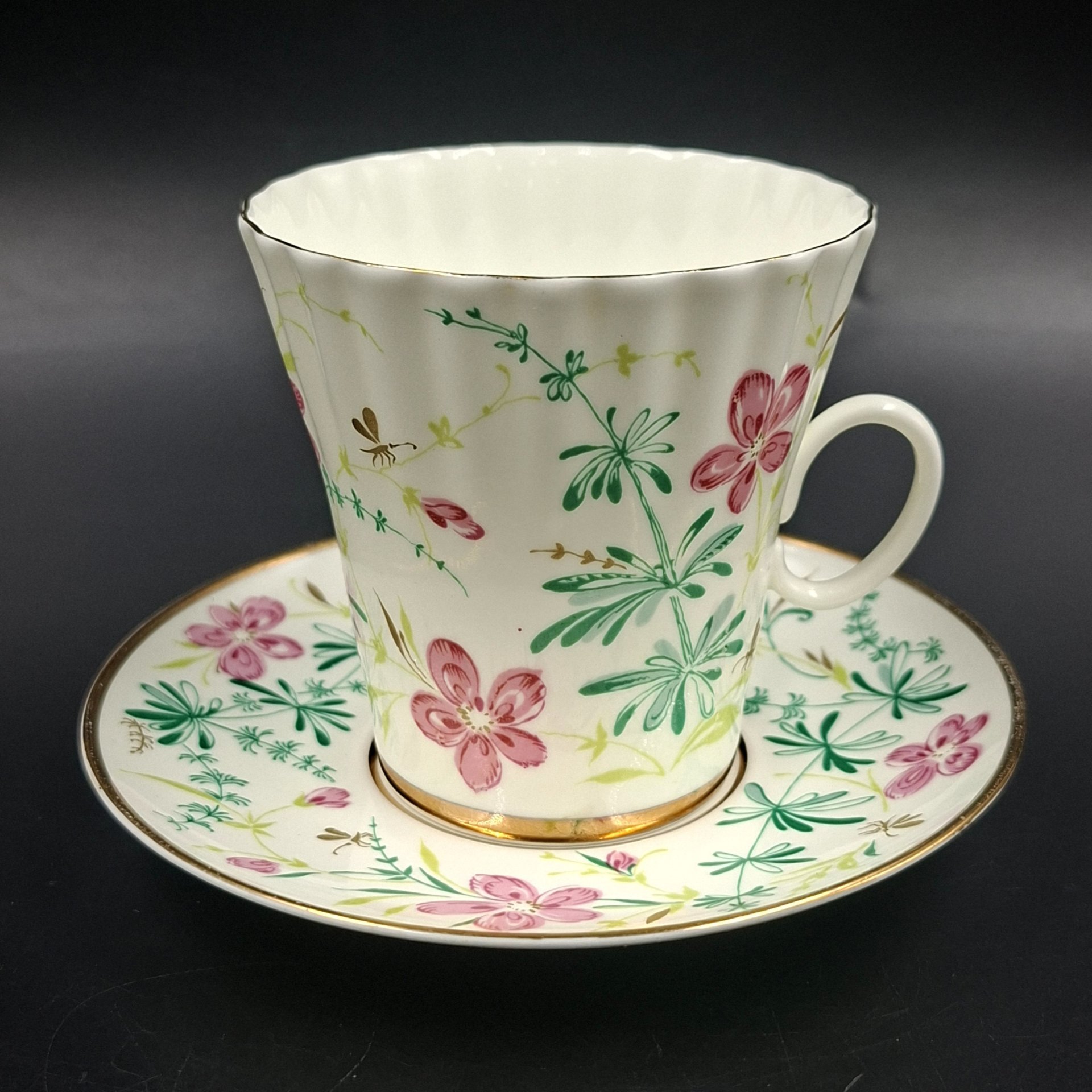 Пара кофейная "Комарики" (форма "Одуванчик"), фарфор, деколь, Ленинградский фарфоровый завод (ЛФЗ), Россия, 1970-1992 гг.