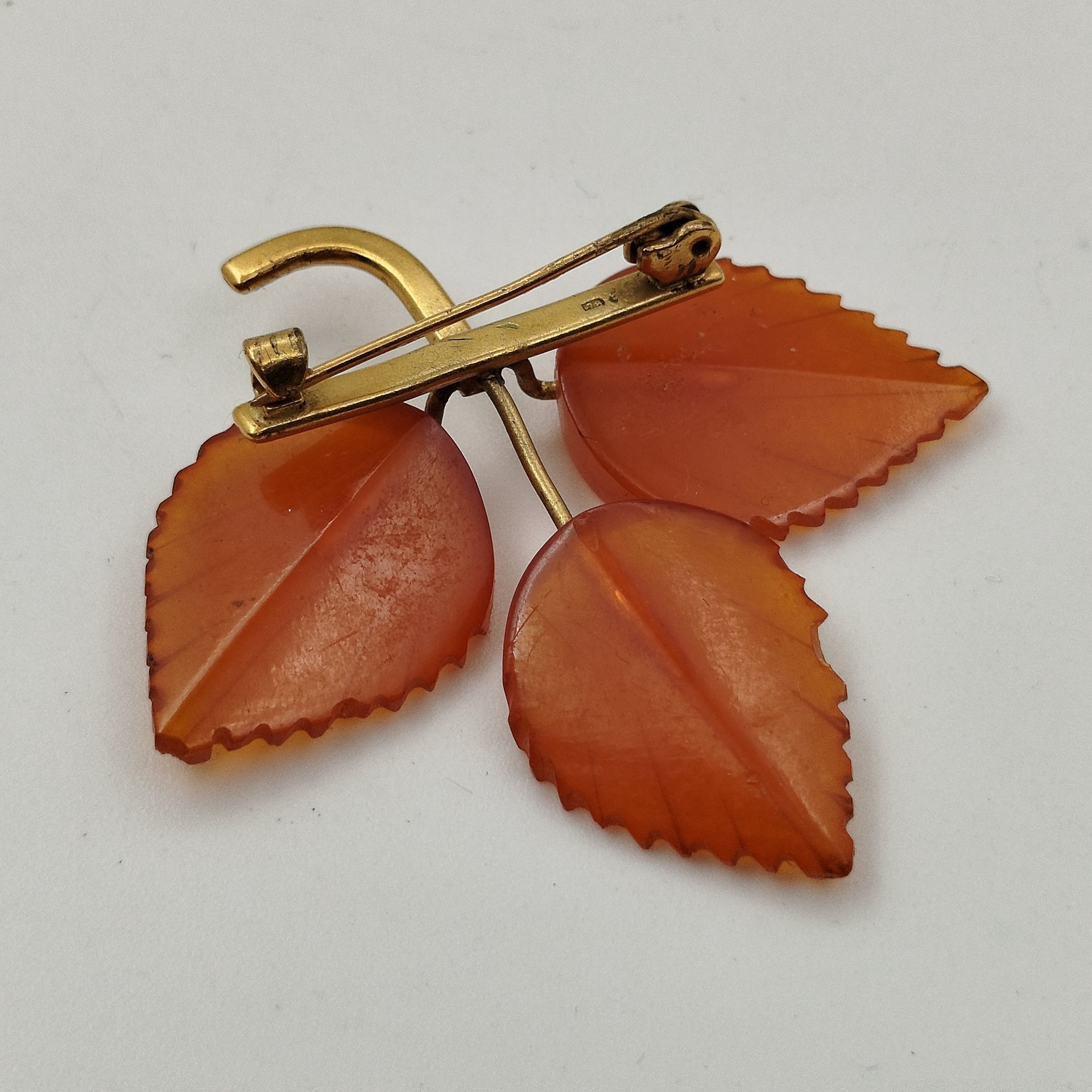 Брошь винтажная "Листики"