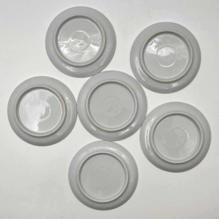 Набор из 6-ти розеток (блюдец), украшенных изображением лесных обитателей