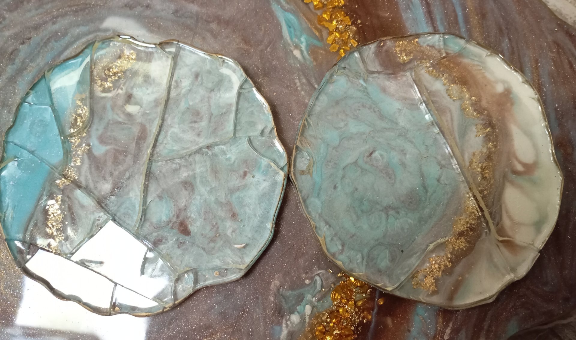 Набор для подачи чая "Принцесса" (5 предметов), авторская работа в технике Resin Art, глянцевое 3D покрытие, камень, Россия, 2021 г.