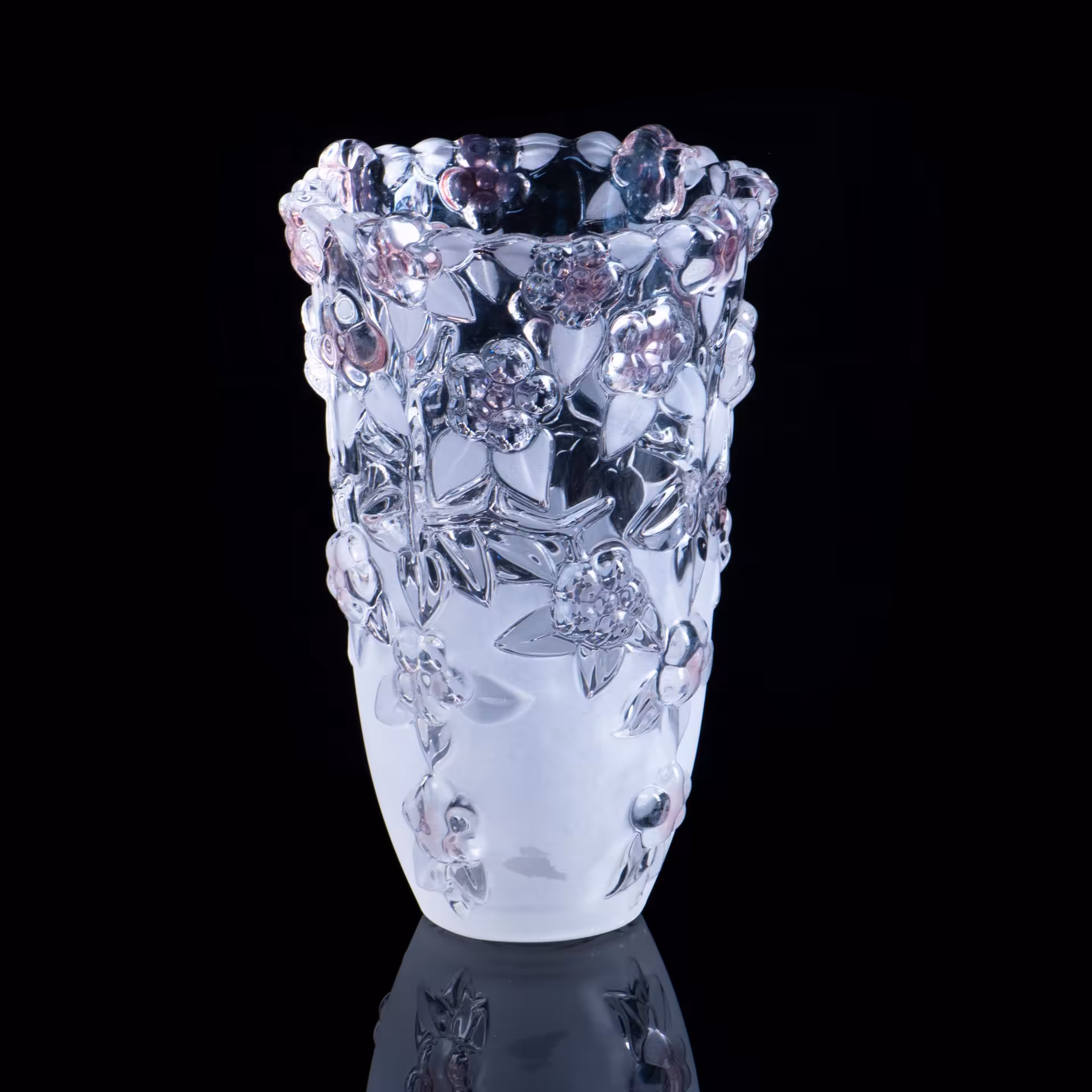 Ваза для цветов с рельефным растительным декором, стекло, фирма "Walther-Glas", Германия, 1980-2000 гг., Walther Glas