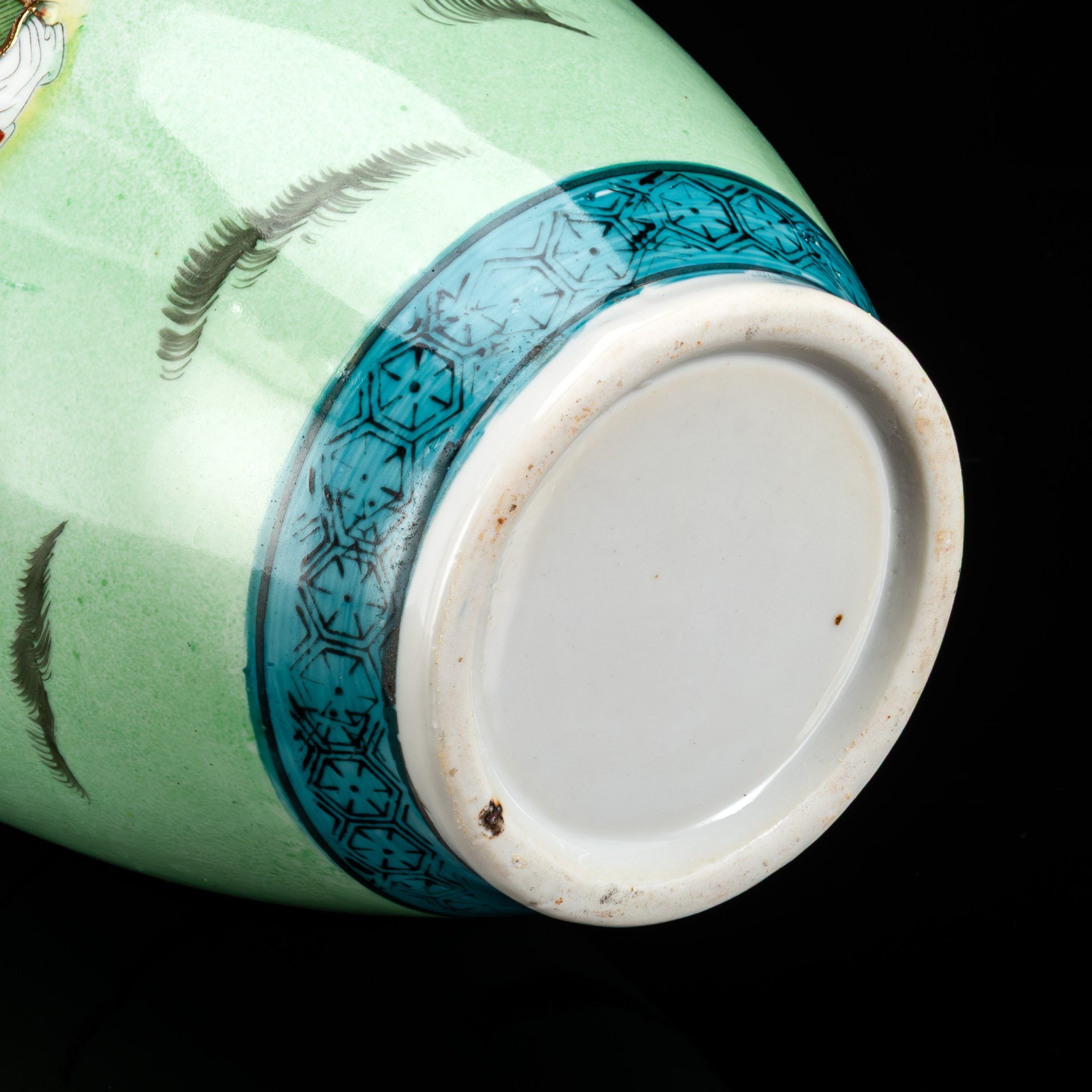 [Символы благополучия и долголетия] Ваза "Подношения императору"