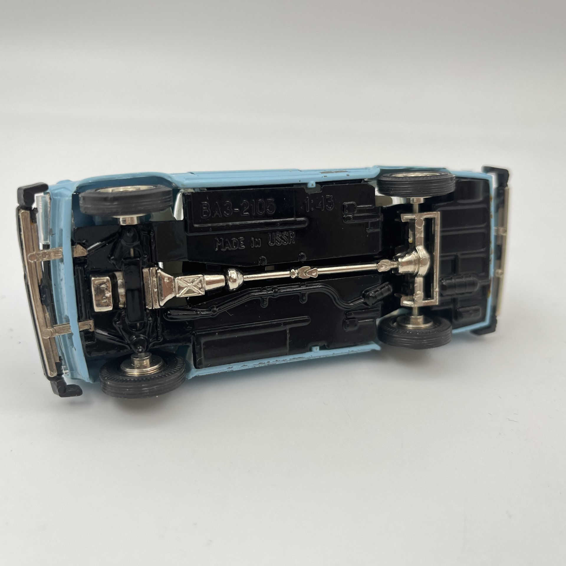 Модель автомобиля "ВАЗ-2105" в масштабе 1:43, металл, пластмасса, СССР, 1970-1990 гг.
