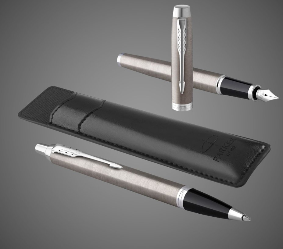 Набор из 2х ручек и чехла в подарочной коробке Parker "IM Stainless Steel CT". Шариковая и перьевая ручки, чехол экокожа, чернила син., стержень М, Лаки и смолы: лак, латунь