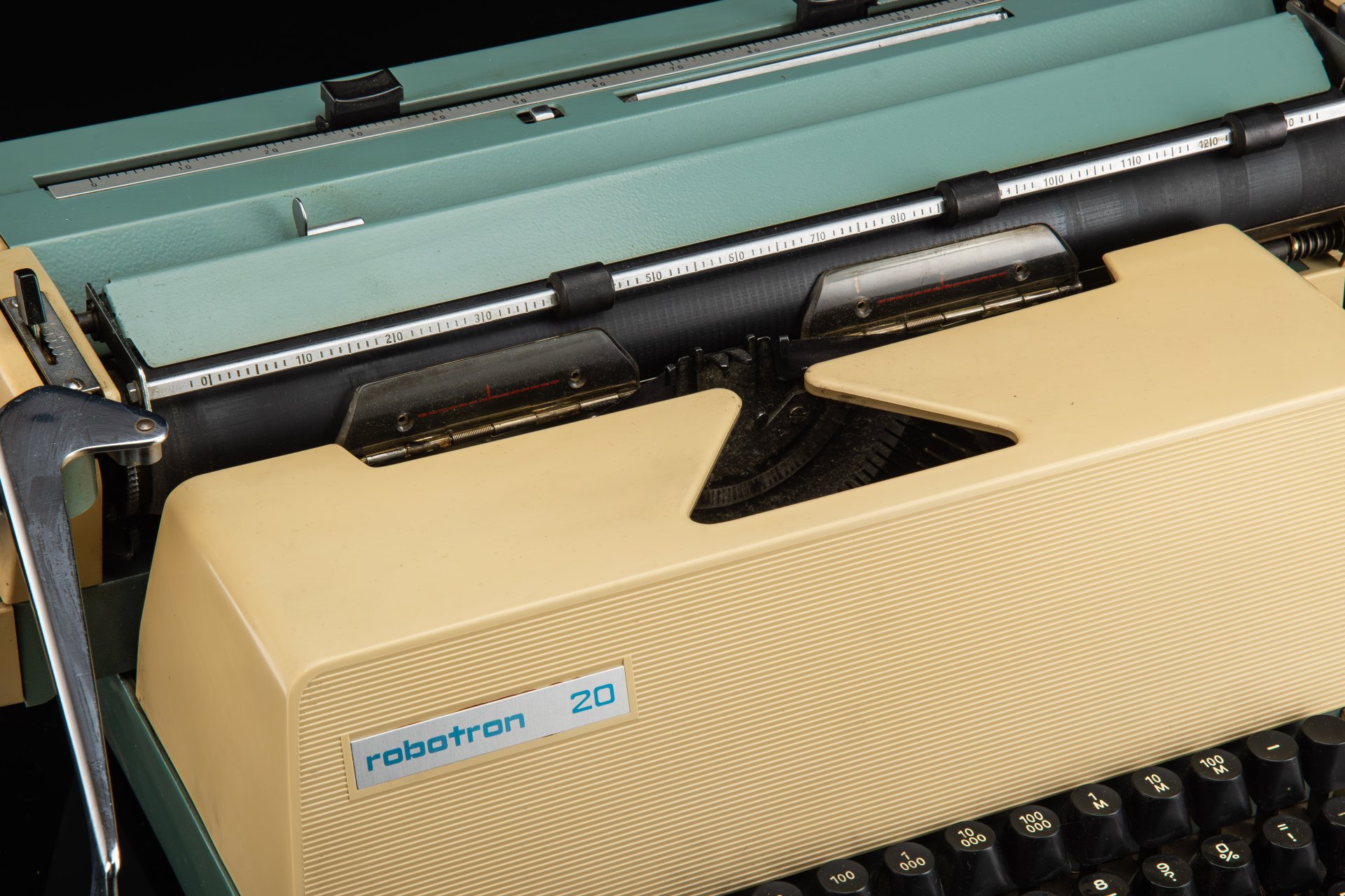 Машинка печатная "Robotron 20", VEB Optima Büromaschinenwerke