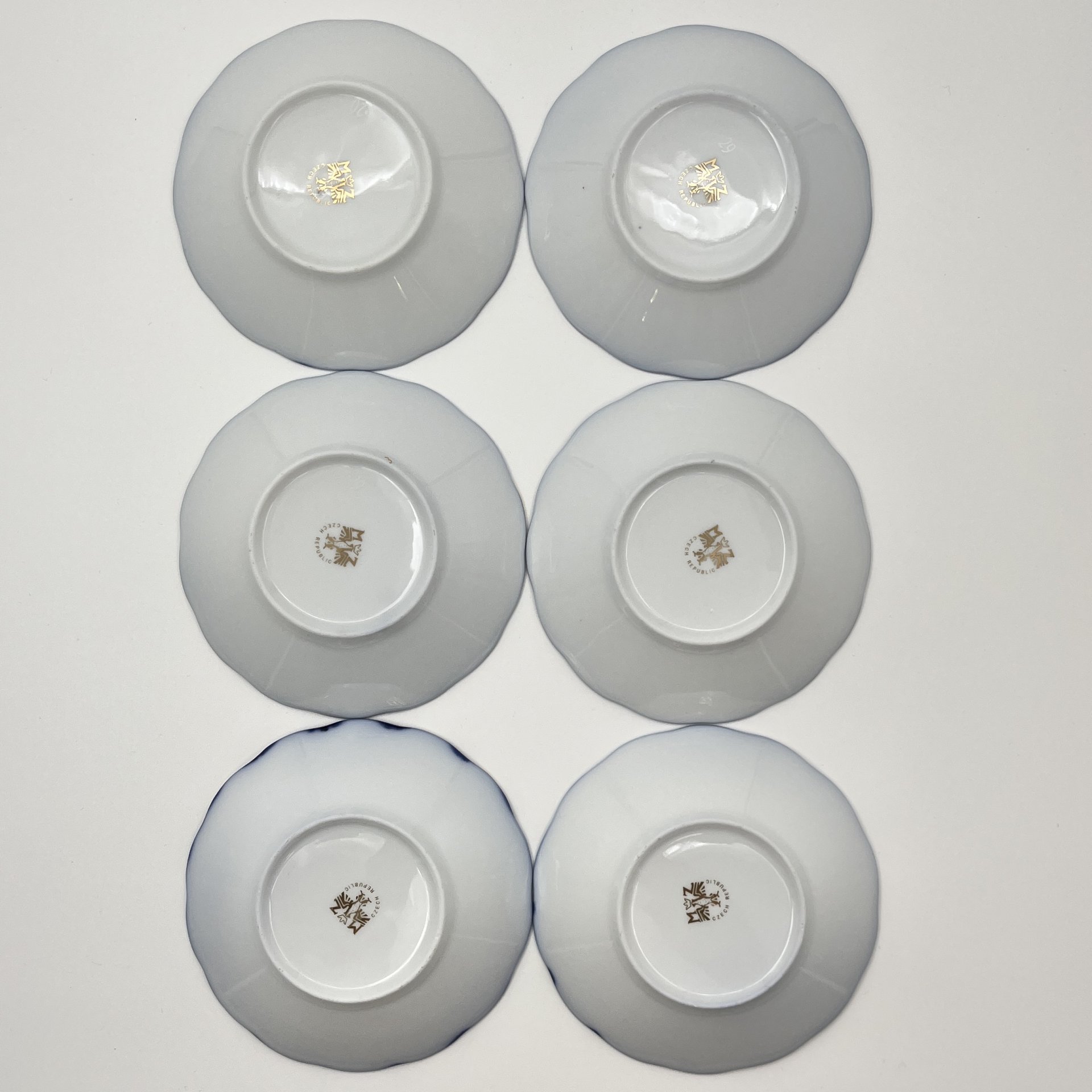 Набор блюдец "Роза" кобальтового цвета с золотистым узором на 6 персон, фарфор, крытье, деколь, золочение, Moritz Zdekauer (MZ), Чехия, 1991-2010 гг.