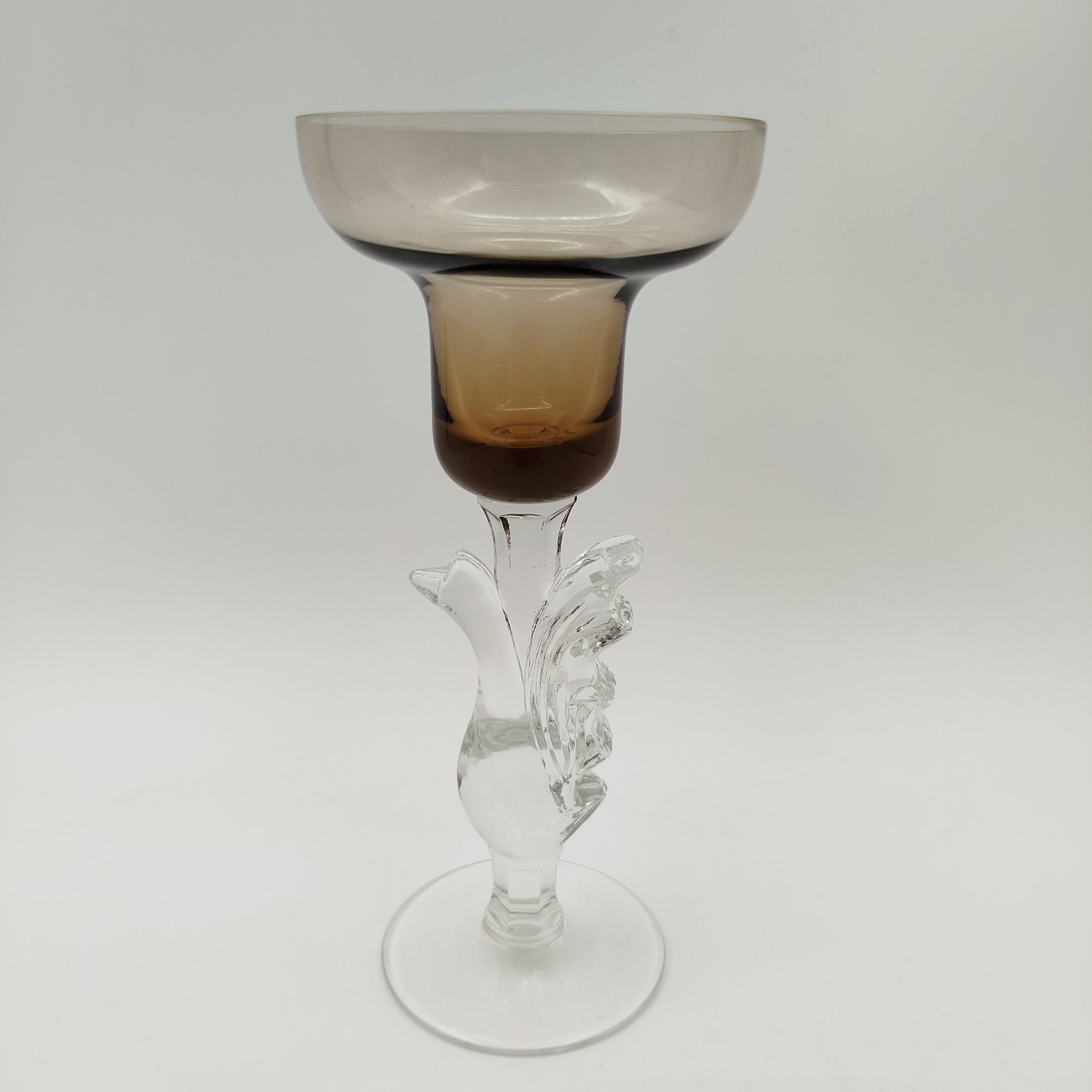 Подсвечник "Птица счастья" дымчатого оттенка, цветное стекло, Гусевской хрустальный завод (Гусь-Хрустальный), Российская Федерация, 1991-2010 гг.