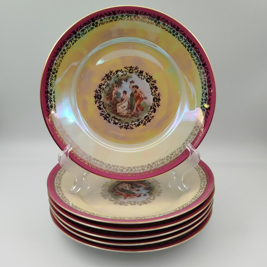 Набор обеденных тарелок из сервиза "Мадонна" на 6 персон, фарфор, деколь, люстр, золочение, Fortuna Eisenberg, Германия, 1960-1973 гг.