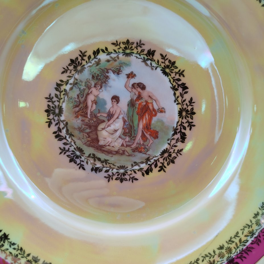 Набор обеденных тарелок из сервиза "Мадонна" на 6 персон, фарфор, деколь, люстр, золочение, Fortuna Eisenberg, Германия, 1960-1973 гг.