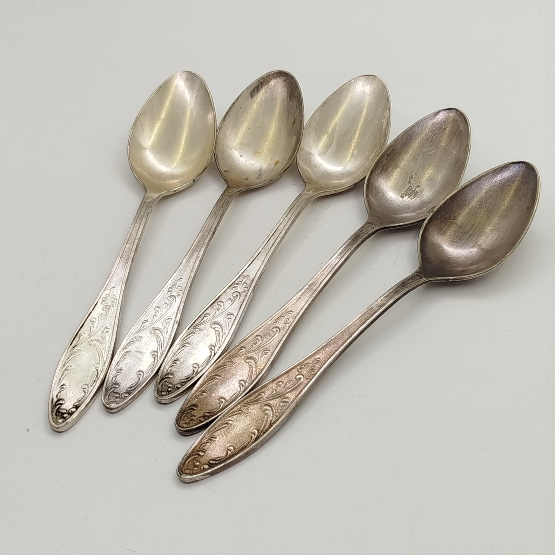 Набор из 5-ти десертных ложек "Пламя"