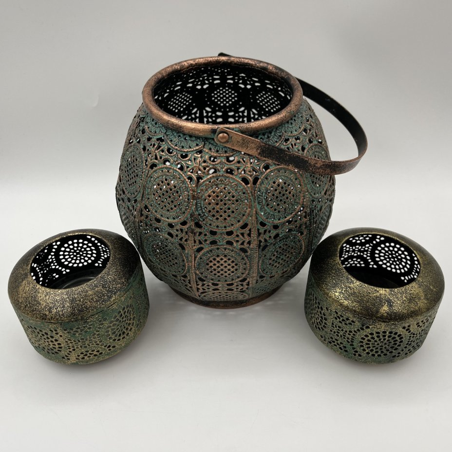 Набор ажурных подсвечников в виде фонариков (3 шт.)