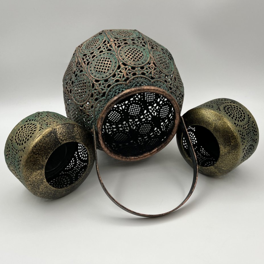 Набор ажурных подсвечников в виде фонариков (3 шт.)