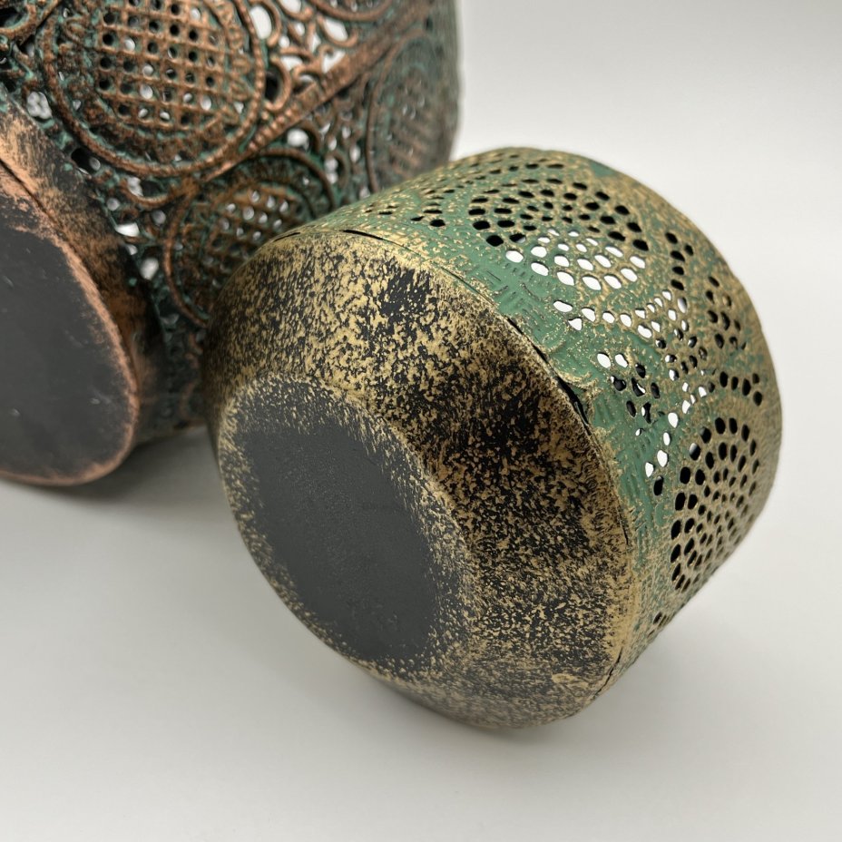 Набор ажурных подсвечников в виде фонариков (3 шт.)