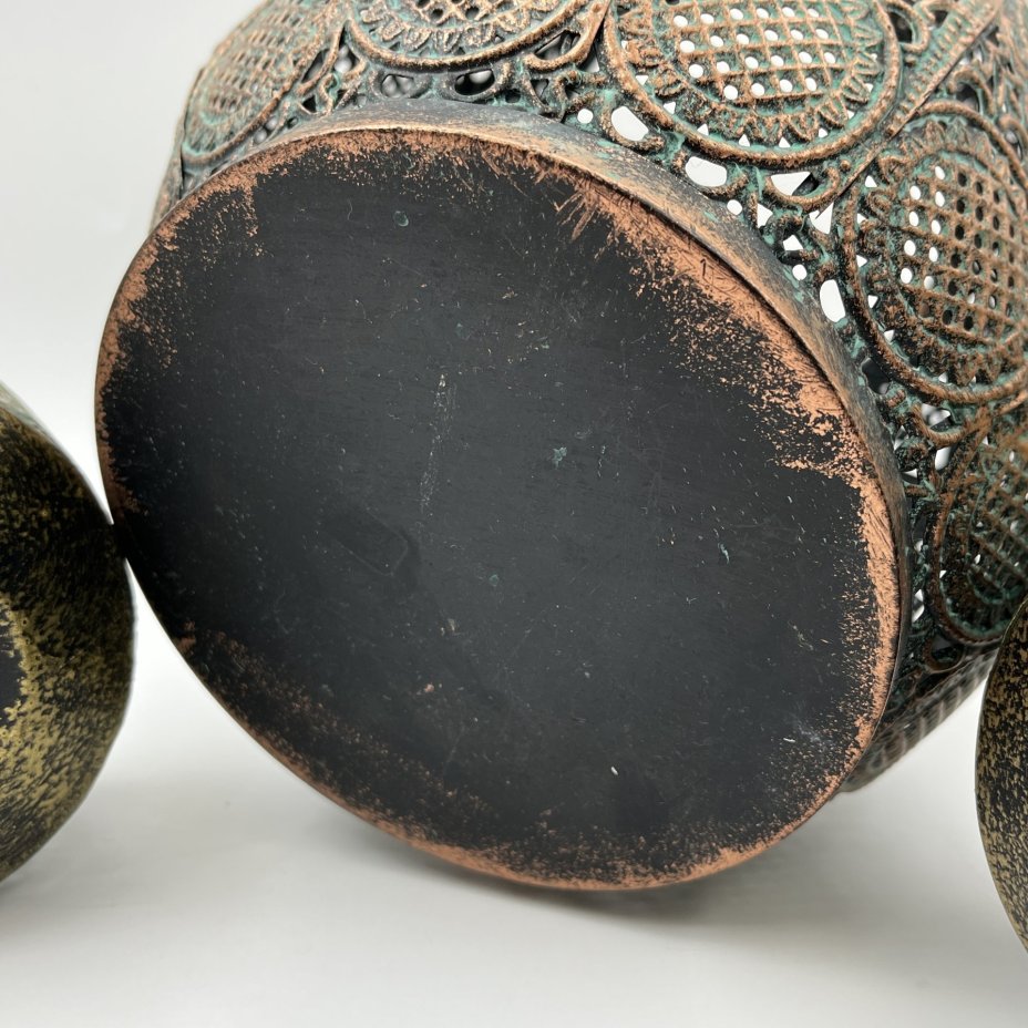 Набор ажурных подсвечников в виде фонариков (3 шт.)