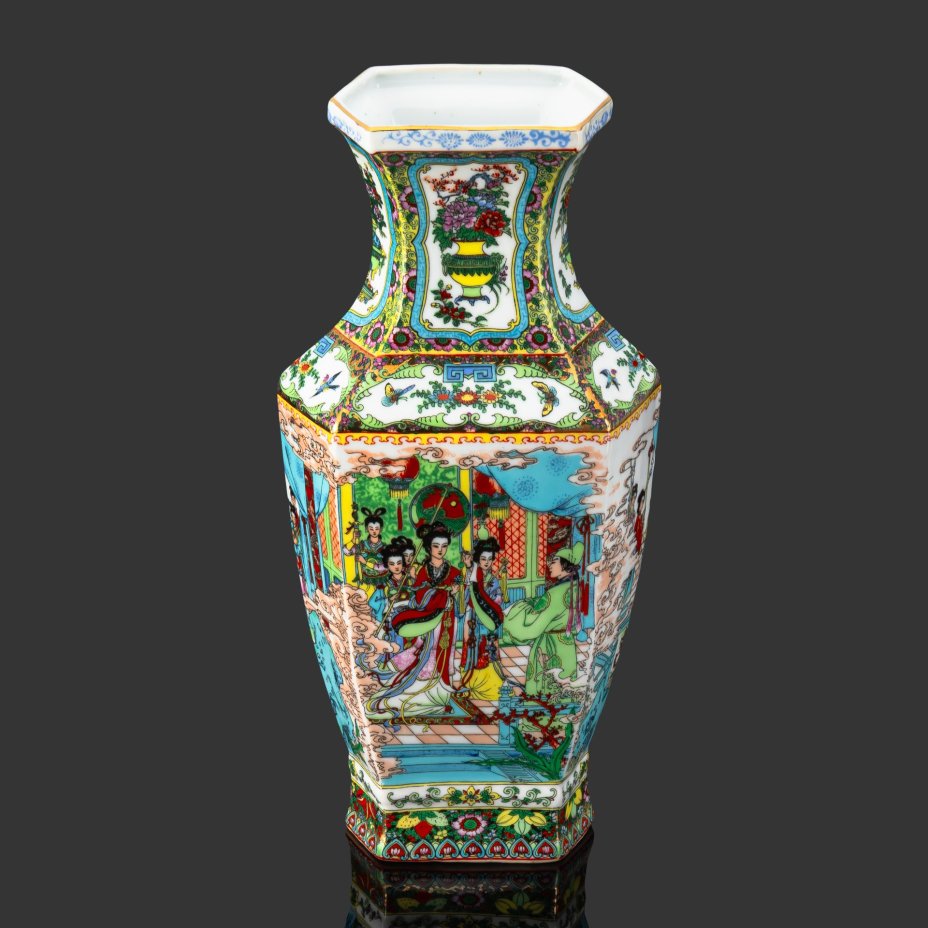 Ваза шестигранной формы "Визит императрицы со свитой"