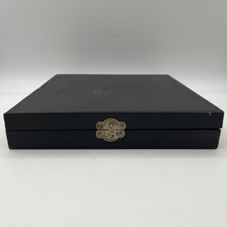 Набор из 12-ти столовых ножей в коробке (в подборе)