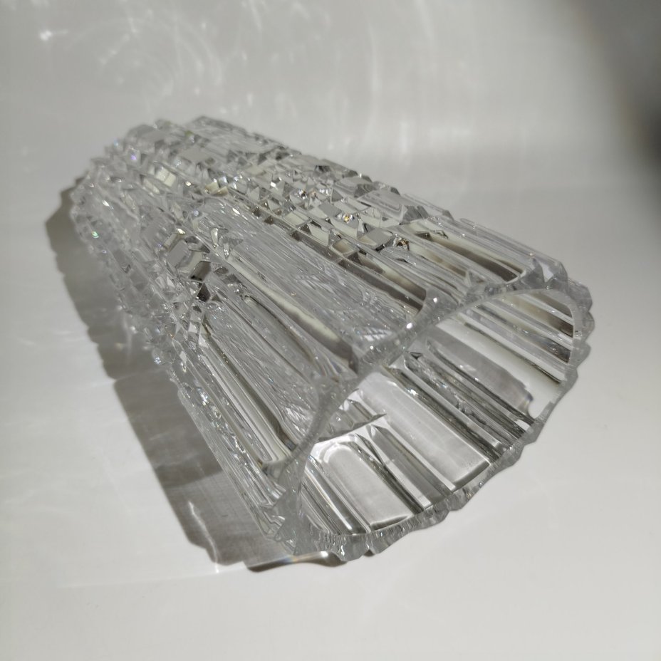 Ваза для цветов "Праздник" (большая), автор А.М. Остроумов, хрусталь, алмазная грань, Ленинградский завод художественного стекла (ЛЗХС), СССР, 1960-1980 гг.