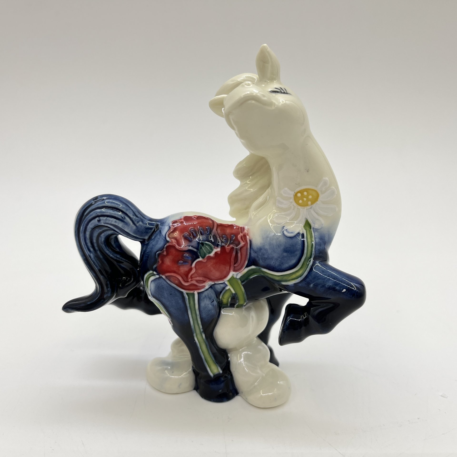 Статуэтка "Лошадка Милашка", фарфор, Pavone, Италия, 2025 г.