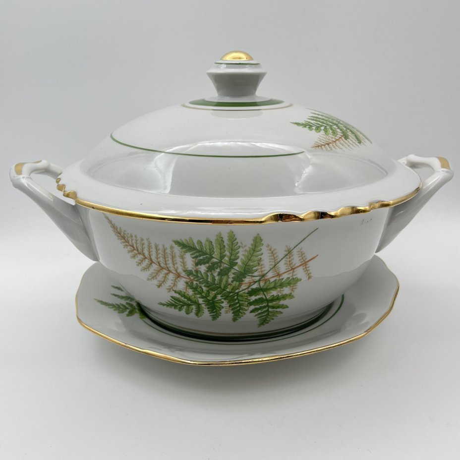 Супница на подставке "Папоротники", фасон "Гранёный", фарфор, деколь, золочение, Дулевский фарфоровый завод (Дулёво), Россия, 2006 г.