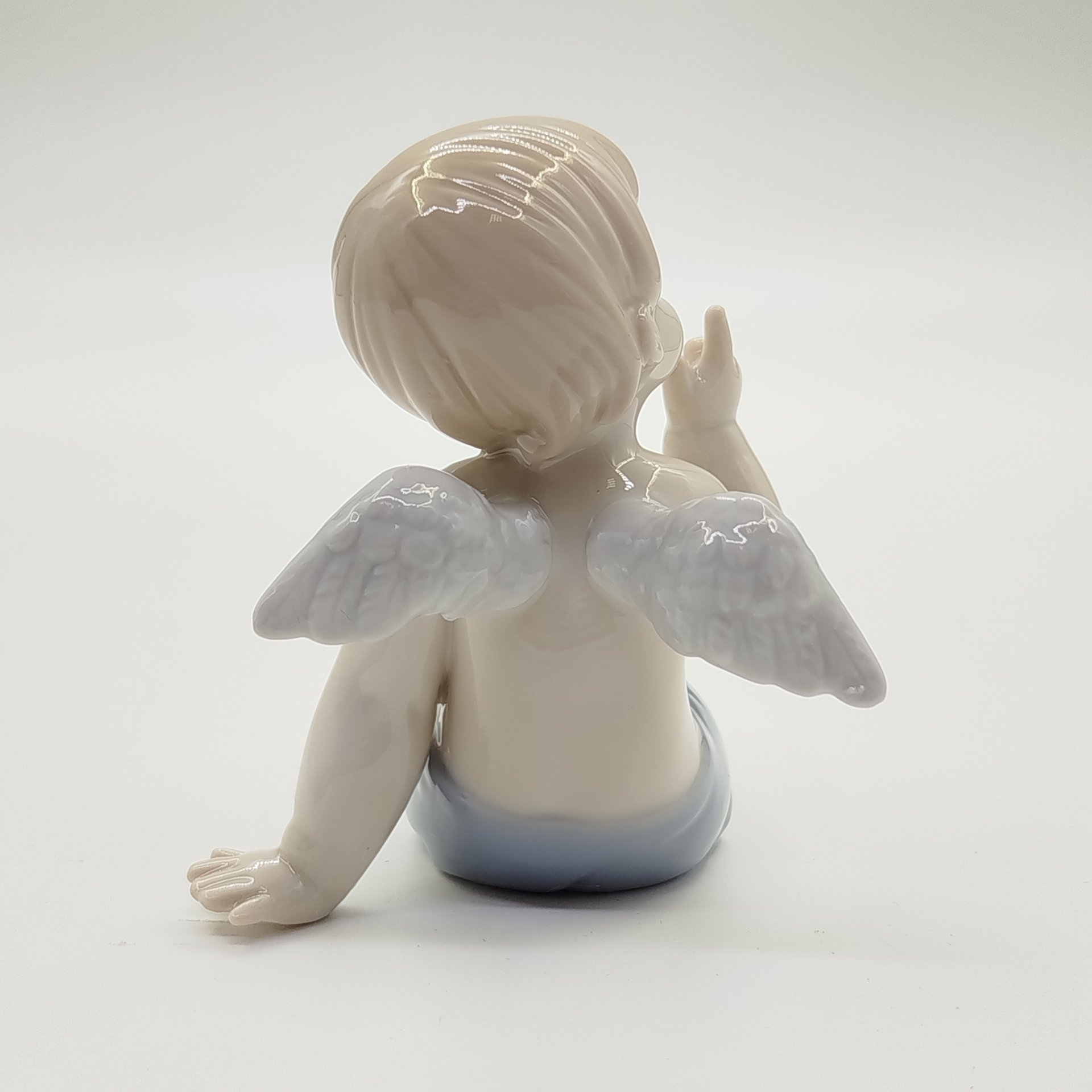 Статуэтка "Ангелочек"