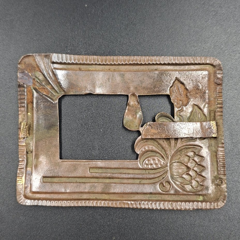 Пряжка женская поясная прямоугольной формы с цветочным декором в стиле модерн