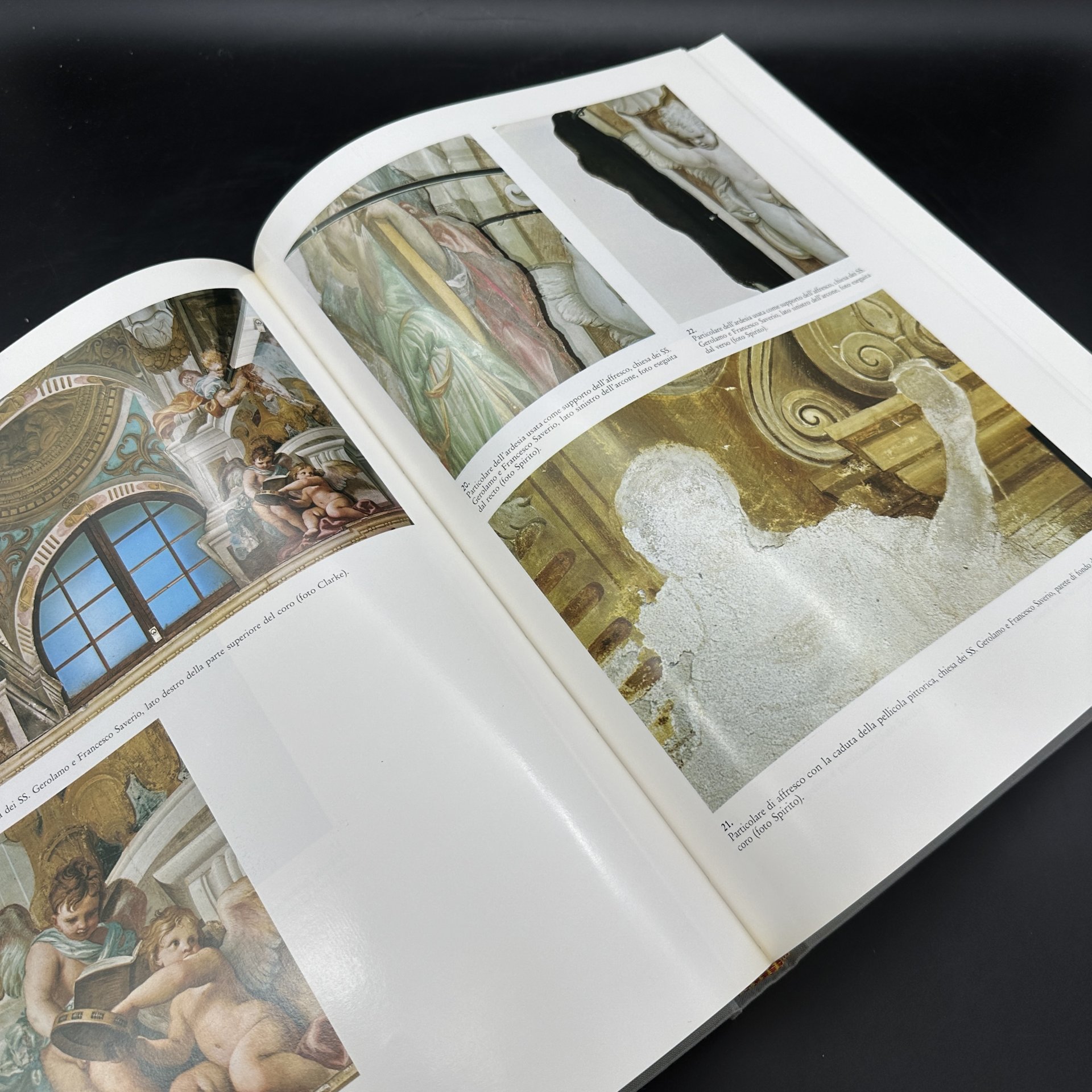 Книга "Il palazzo dell'universita di Genova" (на итальянском)
