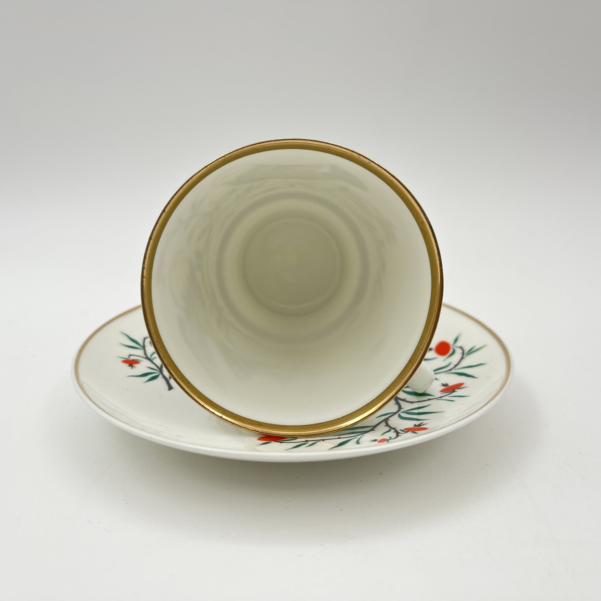 Пара кофейная "Птички", автор рисунка А.В. Щекатихина-Потоцкая, фарфор, деколь, золочение, Ленинградский фарфоровый завод (ЛФЗ), СССР, 1970-1986 гг.