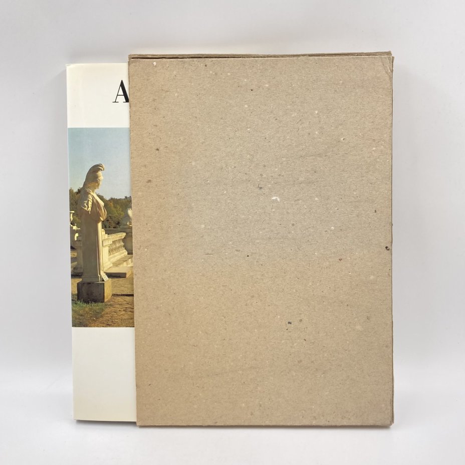 Книга "Archangelskoje. Landsitz des 18.-19. Jahrhunderts", бумага, печать, Издательство «Аврора», Издательство «Аврора»