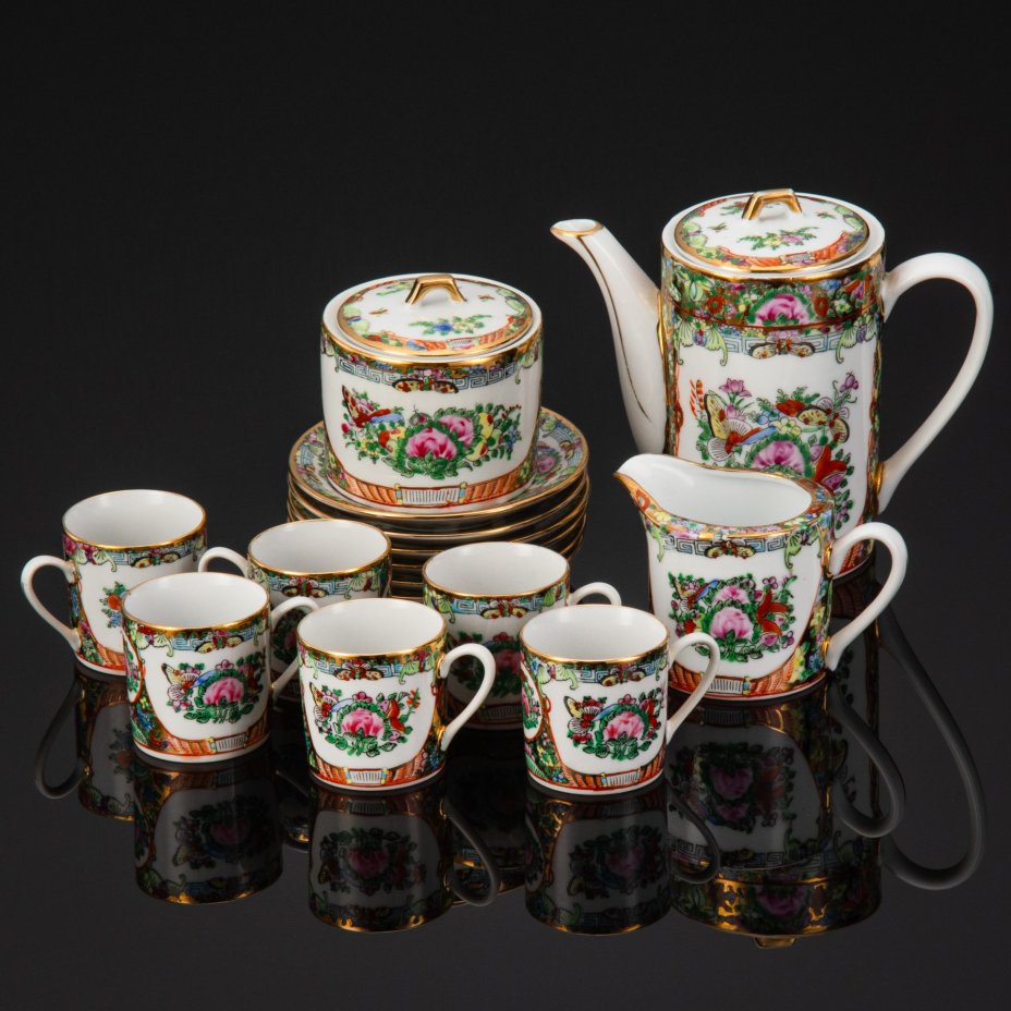 Сервиз кофейный с цветочным декором на 6 персон (15 предметов), фарфор, роспись, золочение, Zhongguo Zhi Zao, Китай, 1950-1980 гг.