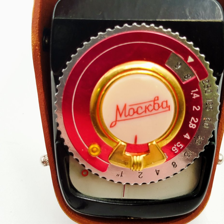 Экспонометр "Москва" в кофре, Московском заводе экспонометрических приборов (ЗЭП)